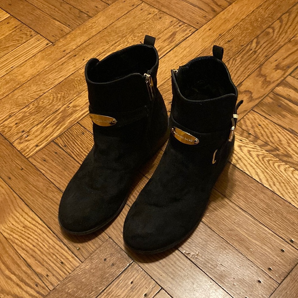 Michael Kors Emma May Black Suede Ankle Boots- size 4